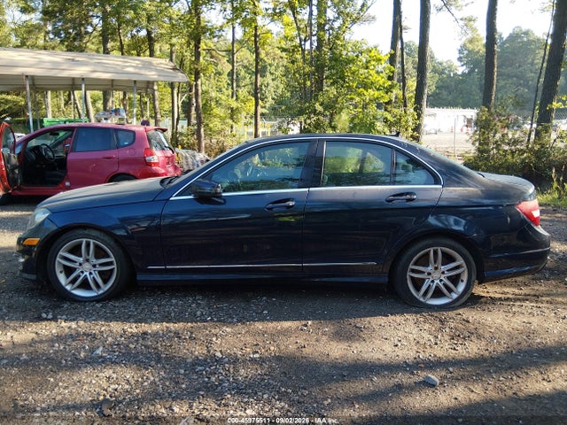 Aukcja sprzedaży 2012 Mercedes-benz C 300 Luxury 4matic/sport 4matic, vin: WDDGF8BB2CF907477, numer aukcji: 45975511