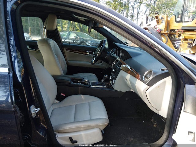 Aukcja sprzedaży 2012 Mercedes-benz C 300 Luxury 4matic/sport 4matic, vin: WDDGF8BB2CF907477, numer aukcji: 45975511
