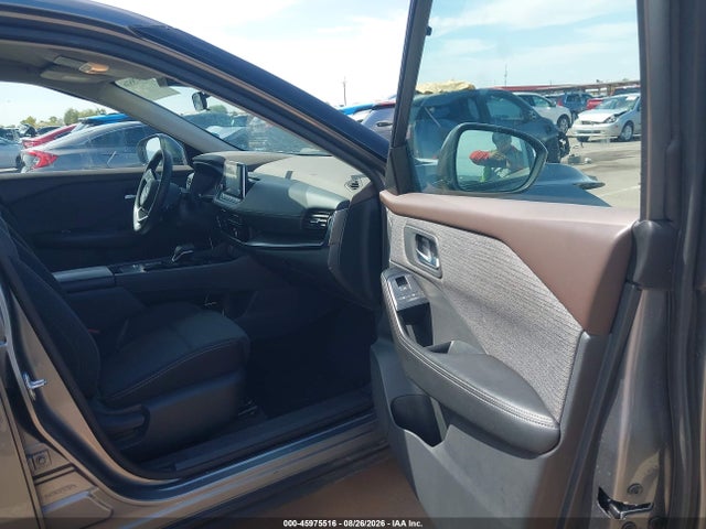 Продаж на аукціоні авто 2021 Nissan Rogue Sv Fwd, vin: 5N1AT3BA5MC834381, номер лоту: 45975516