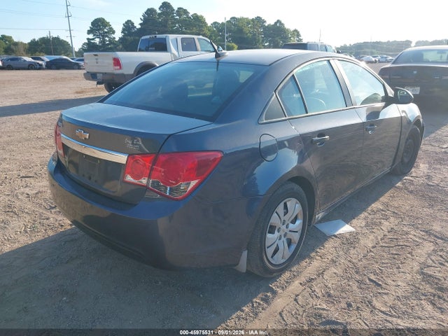 45975531 :رقم المزاد ، 1G1PA5SH5D7165737 vin ، 2013 Chevrolet Cruze Ls Auto مزاد بيع