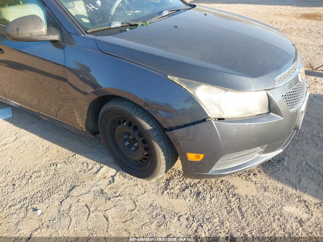45975531 :رقم المزاد ، 1G1PA5SH5D7165737 vin ، 2013 Chevrolet Cruze Ls Auto مزاد بيع