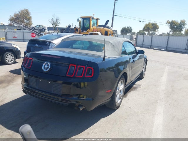 Ford Mustang V6 2014 1ZVBP8EM6E5311731 Image 4
