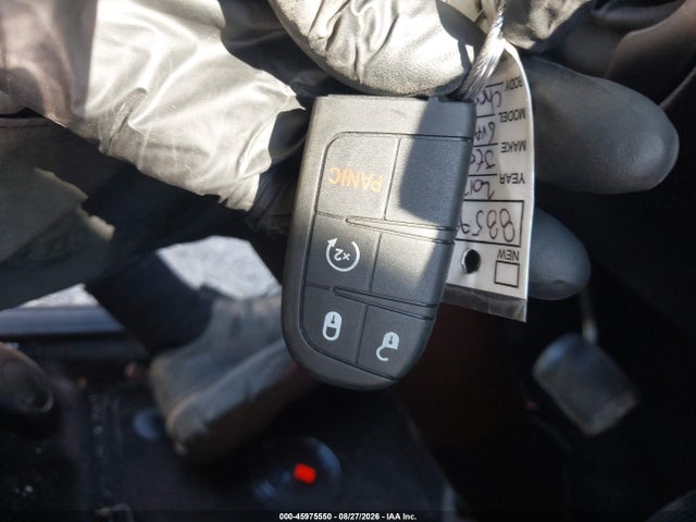 Продажа на аукционе авто 2017 Jeep Grand Cherokee Altitude 4x4, vin: 1C4RJFAG2HC885783, номер лота: 45975550