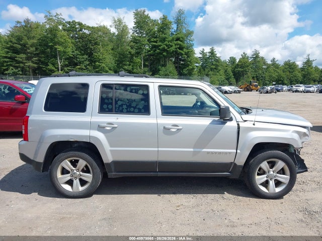 2014 Jeep Patriot Latitude მანქანა იყიდება აუქციონზე, vin: 1C4NJRFB0ED590233, აუქციონის ნომერი: 45975565