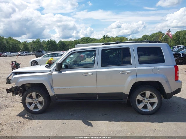 2014 Jeep Patriot Latitude მანქანა იყიდება აუქციონზე, vin: 1C4NJRFB0ED590233, აუქციონის ნომერი: 45975565