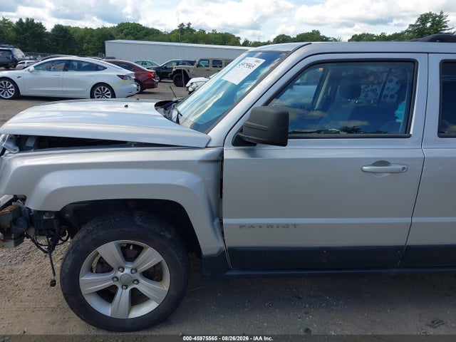 2014 Jeep Patriot Latitude მანქანა იყიდება აუქციონზე, vin: 1C4NJRFB0ED590233, აუქციონის ნომერი: 45975565