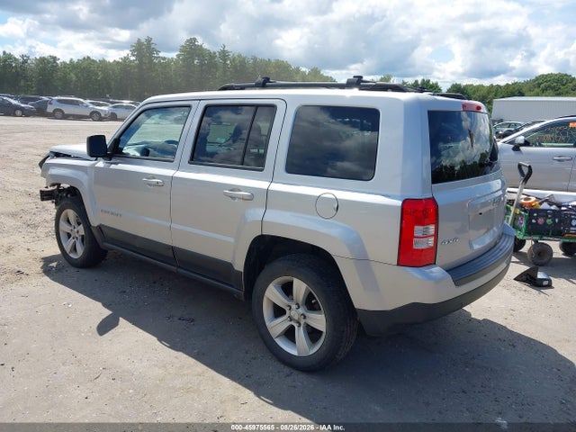 2014 Jeep Patriot Latitude მანქანა იყიდება აუქციონზე, vin: 1C4NJRFB0ED590233, აუქციონის ნომერი: 45975565
