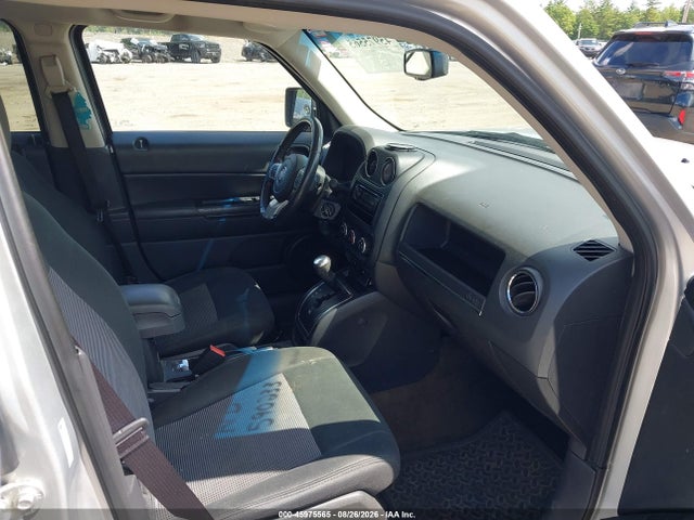 2014 Jeep Patriot Latitude მანქანა იყიდება აუქციონზე, vin: 1C4NJRFB0ED590233, აუქციონის ნომერი: 45975565