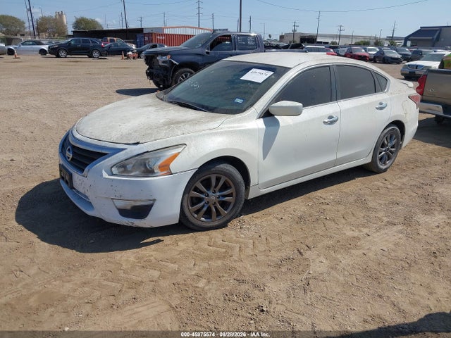 2015 Nissan Altima 2.5 S მანქანა იყიდება აუქციონზე, vin: 1N4AL3AP9FN355887, აუქციონის ნომერი: 45975574