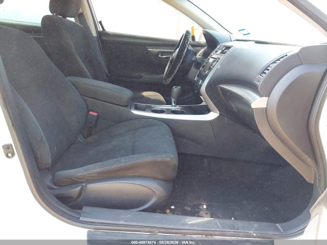 2015 Nissan Altima 2.5 S მანქანა იყიდება აუქციონზე, vin: 1N4AL3AP9FN355887, აუქციონის ნომერი: 45975574