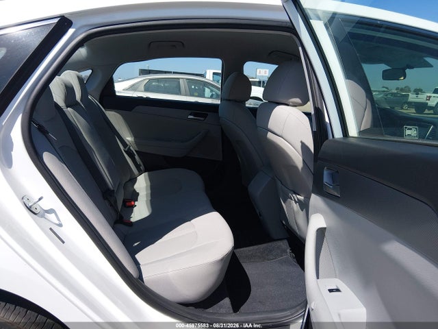 Hyundai SONATA ECO 2019 5NPE24AA4KH774563 Image 8