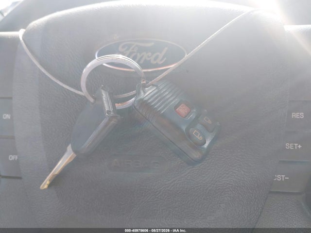 2011 Ford Ranger Sport მანქანა იყიდება აუქციონზე, vin: 1FTLR4FE2BPA30933, აუქციონის ნომერი: 45975606