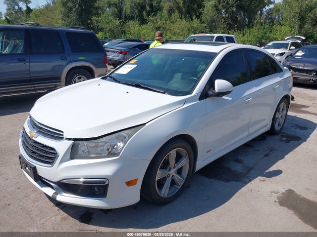 45975630 :رقم المزاد ، 1G1PE5SB3F7271400 vin ، 2015 Chevrolet Cruze 2lt Auto مزاد بيع