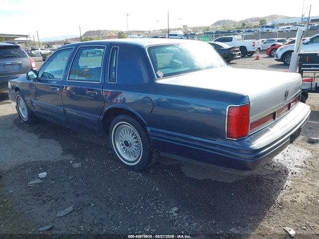 Aukcja sprzedaży 1996 Lincoln Town Car Sgn/dmnd Anv/cypress/jn, vin: 1LNLM82W2TY622635, numer aukcji: 45975635