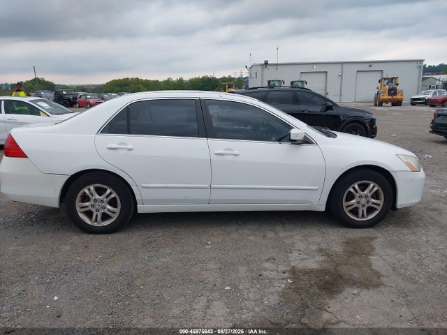 2007 Honda Accord 2.4 Se მანქანა იყიდება აუქციონზე, vin: 1HGCM56317A211858, აუქციონის ნომერი: 45975643