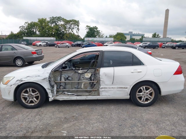 2007 Honda Accord 2.4 Se მანქანა იყიდება აუქციონზე, vin: 1HGCM56317A211858, აუქციონის ნომერი: 45975643
