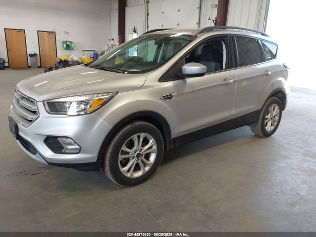 Ford ESCAPE SE 2018 1FMCU9GD5JUC38804 Image 2