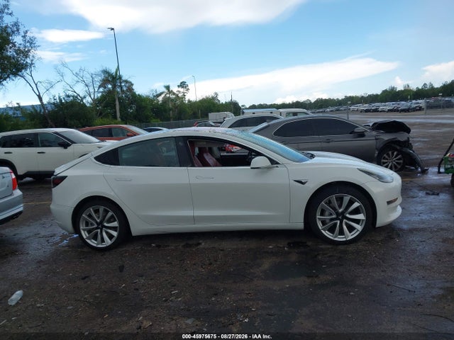 Продаж на аукціоні авто 2017 Tesla Model 3 Long Range/standard, vin: 5YJ3E1EA8HF002629, номер лоту: 45975675