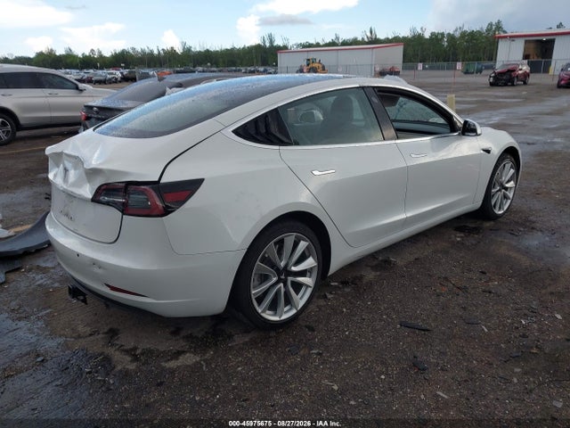 Продаж на аукціоні авто 2017 Tesla Model 3 Long Range/standard, vin: 5YJ3E1EA8HF002629, номер лоту: 45975675