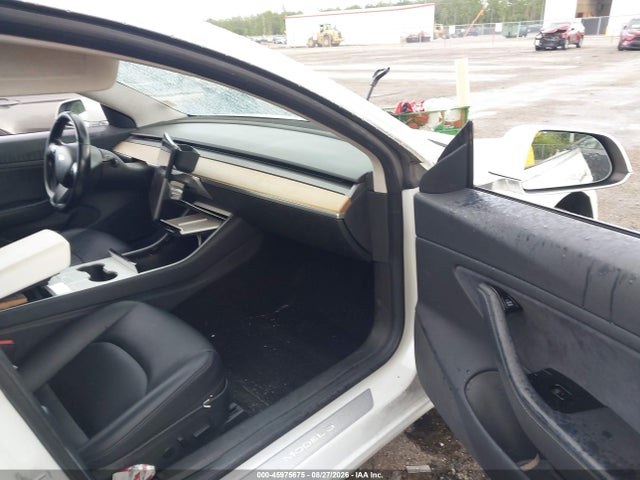 Продаж на аукціоні авто 2017 Tesla Model 3 Long Range/standard, vin: 5YJ3E1EA8HF002629, номер лоту: 45975675