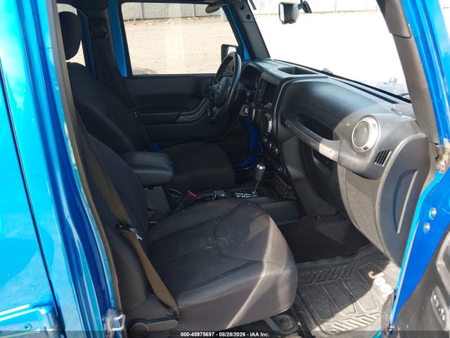 2015 Jeep Wrangler Unlimited Sport მანქანა იყიდება აუქციონზე, vin: 1C4BJWDG0FL523218, აუქციონის ნომერი: 45975697