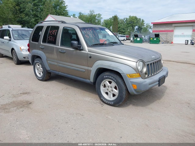 45975711 :رقم المزاد ، 1J4GL48KX6W132198 vin ، 2006 Jeep Liberty Sport مزاد بيع