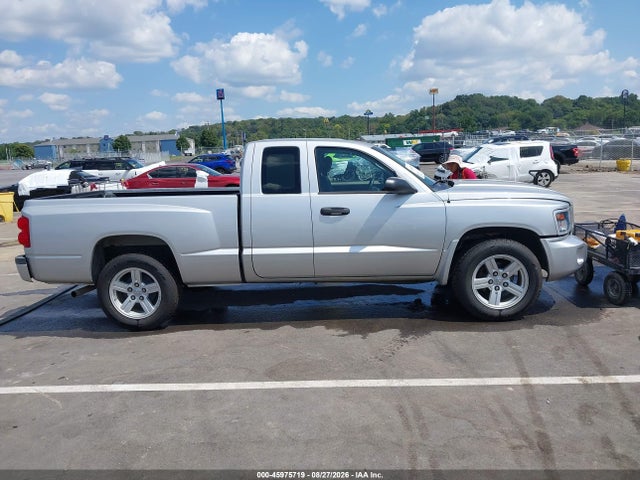45975719 :رقم المزاد ، 1D7HE32K38S577051 vin ، 2008 Dodge Dakota Sxt/bighorn/lonestar مزاد بيع