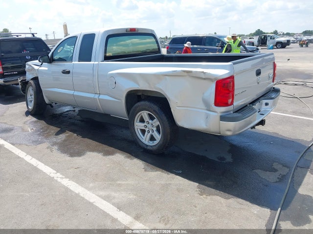 45975719 :رقم المزاد ، 1D7HE32K38S577051 vin ، 2008 Dodge Dakota Sxt/bighorn/lonestar مزاد بيع