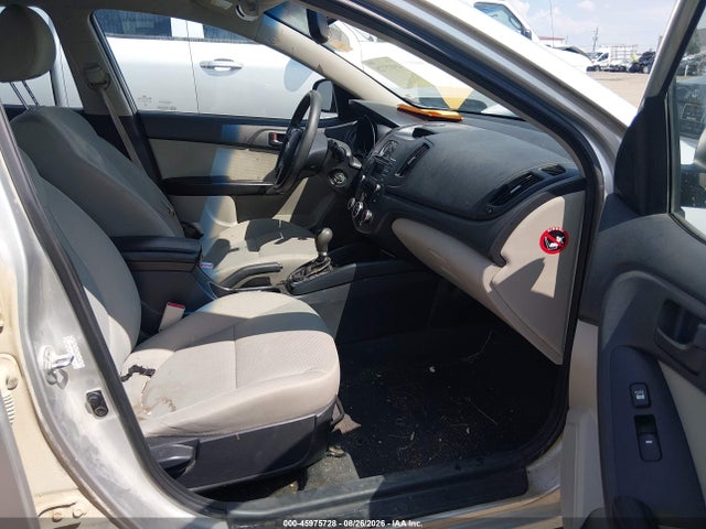 45975728 :رقم المزاد ، KNAFU4A22C5506617 vin ، 2012 Kia Forte Ex مزاد بيع