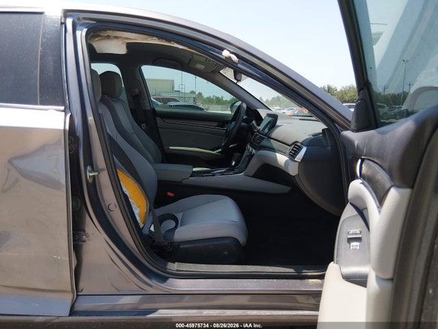 2020 Honda Accord Lx მანქანა იყიდება აუქციონზე, vin: 1HGCV1F10LA026960, აუქციონის ნომერი: 45975734