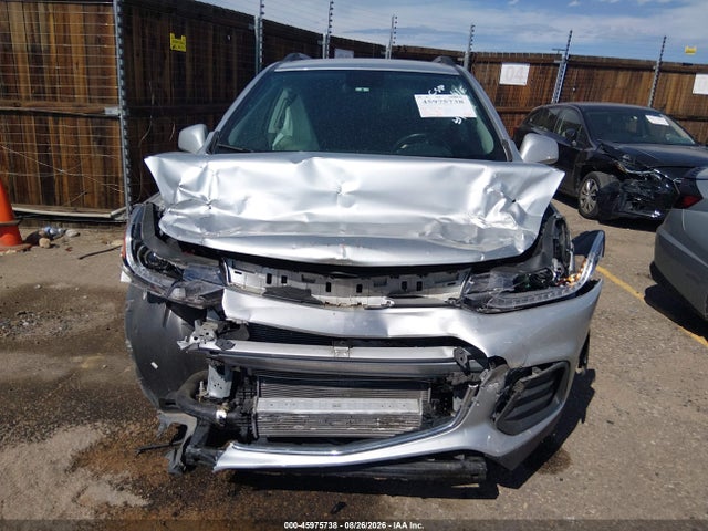 2020 Chevrolet Trax Awd Lt მანქანა იყიდება აუქციონზე, vin: KL7CJPSB2LB039535, აუქციონის ნომერი: 45975738