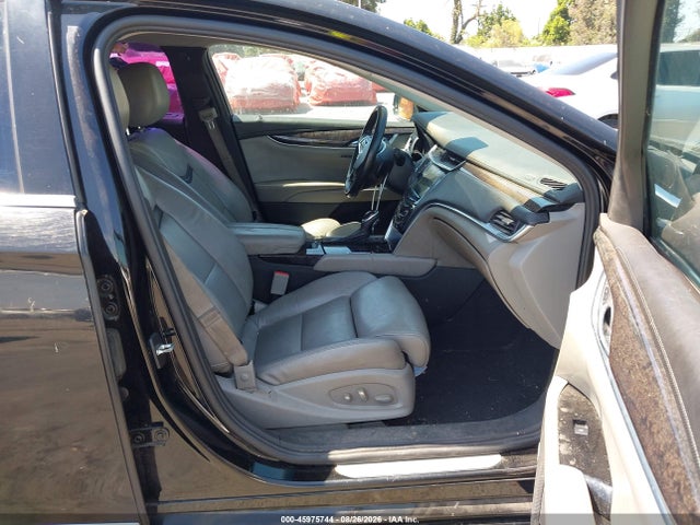 45975744 :رقم المزاد ، 2G61S5S33D9115662 vin ، 2013 Cadillac Xts Premium مزاد بيع
