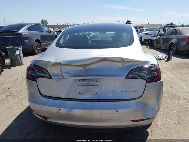 Tesla Model 3 Long Range/performance 2018 5YJ3E1EB4JF093350 Image 15