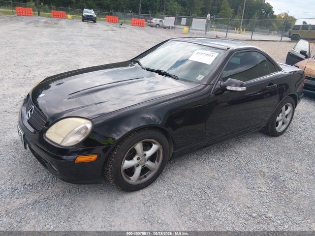45975811 :رقم المزاد ، WDBKK65F73F278199 vin ، 2003 Mercedes-benz Slk 320 مزاد بيع