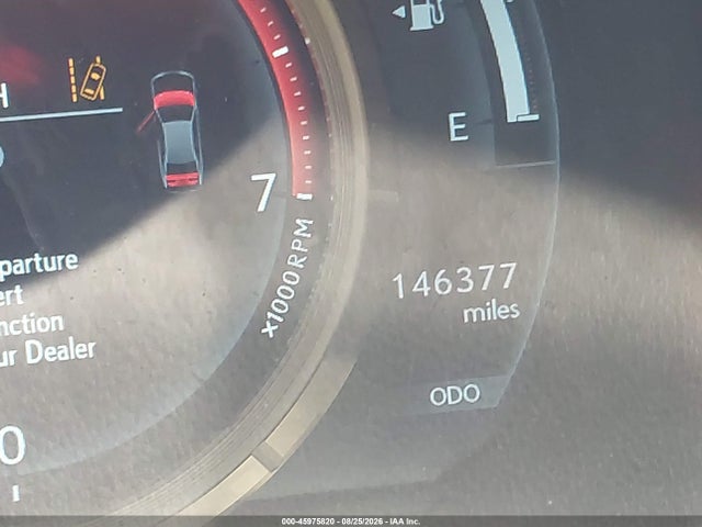 Lexus IS 200T 2017 JTHBA1D24H5039470 Image 16