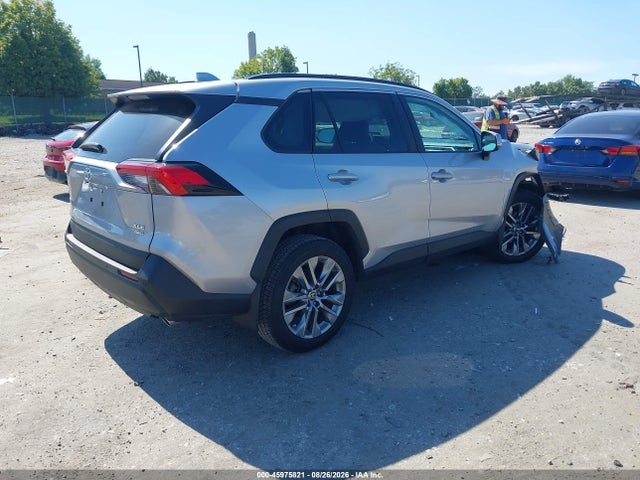 Toyota Rav4 Xle Premium 2023 2T3A1RFV5PC392098 Image 4