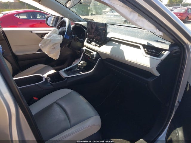 Toyota Rav4 Xle Premium 2023 2T3A1RFV5PC392098 Image 5