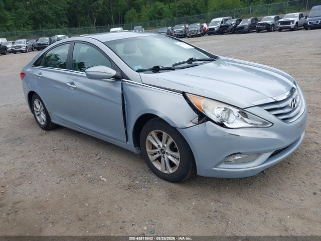 Продажа на аукционе авто 2013 Hyundai Sonata Gls, vin: 5NPEB4AC5DH715137, номер лота: 45975842
