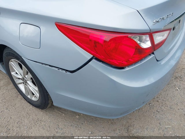 Продажа на аукционе авто 2013 Hyundai Sonata Gls, vin: 5NPEB4AC5DH715137, номер лота: 45975842