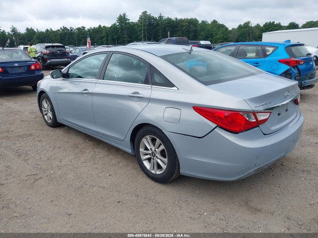 Продажа на аукционе авто 2013 Hyundai Sonata Gls, vin: 5NPEB4AC5DH715137, номер лота: 45975842
