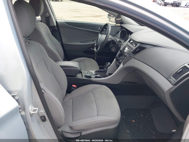 Продажа на аукционе авто 2013 Hyundai Sonata Gls, vin: 5NPEB4AC5DH715137, номер лота: 45975842