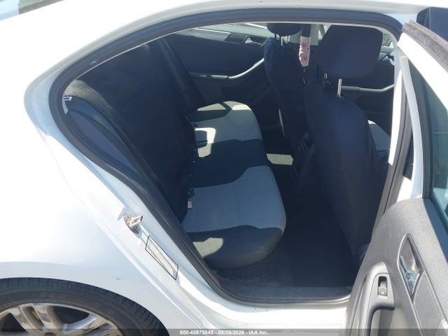 3VW2B7AJ3HM254861 Volkswagen Jetta 1.4t S