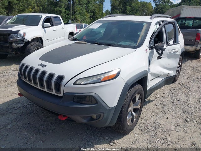 Продажа на аукционе авто 2016 Jeep Cherokee Trailhawk, vin: 1C4PJMBS1GW251845, номер лота: 45975862