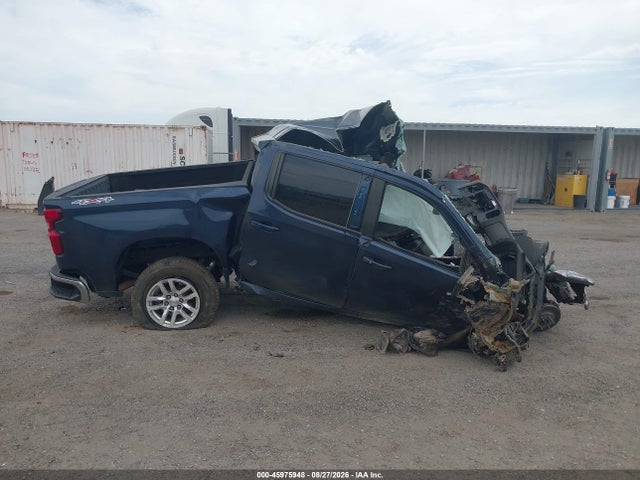 Продаж на аукціоні авто 2022 Chevrolet Silverado 1500 Ltd 4wd  Short Bed Lt With 2fl, vin: 3GCPYJEK8NG111809, номер лоту: 45975948