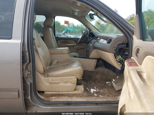 45975993 :رقم المزاد ، 1GNSCAE07BR337205 vin ، 2011 Chevrolet Tahoe Ls مزاد بيع