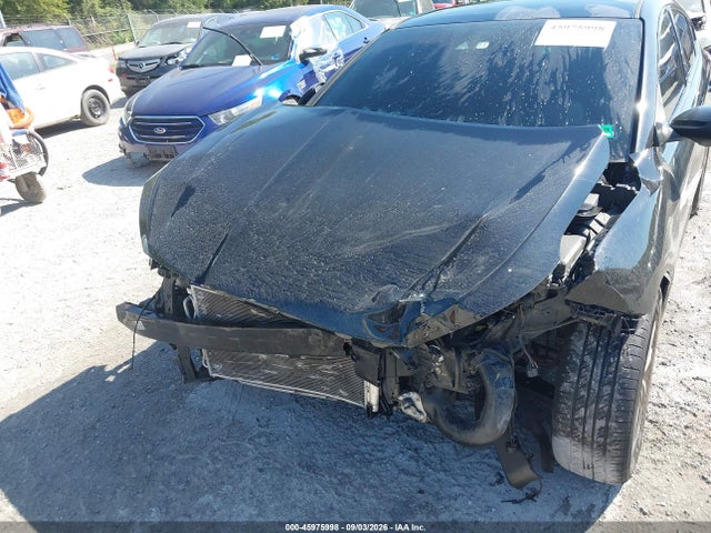 Продажа на аукционе авто 2020 Hyundai Elantra Sel, vin: 5NPD84LF3LH541794, номер лота: 45975998
