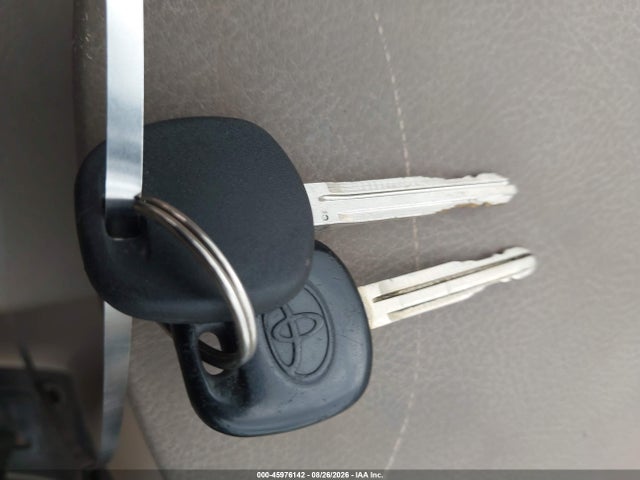 45976142 :رقم المزاد ، 1NXBR32E36Z666887 vin ، 2006 Toyota Corolla Ce مزاد بيع