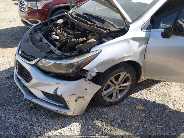 Chevrolet Cruze Lt Auto 2018 1G1BE5SM0J7231375 Image 6