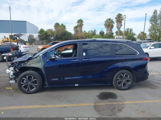 Продаж на аукціоні авто 2025 Toyota Sienna Platinum, vin: 5TDESKFC4SS192939, номер лоту: 45976211