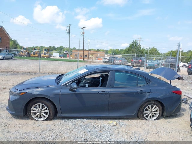 Продаж на аукціоні авто 2026 Toyota Camry Le, vin: 4T1DAACK4TU710190, номер лоту: 45976216
